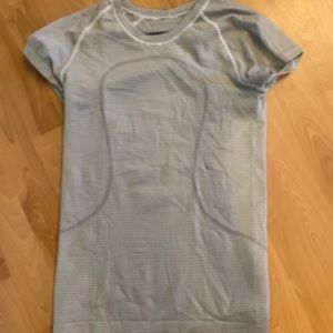 lululemon swiftly tech short sleeve